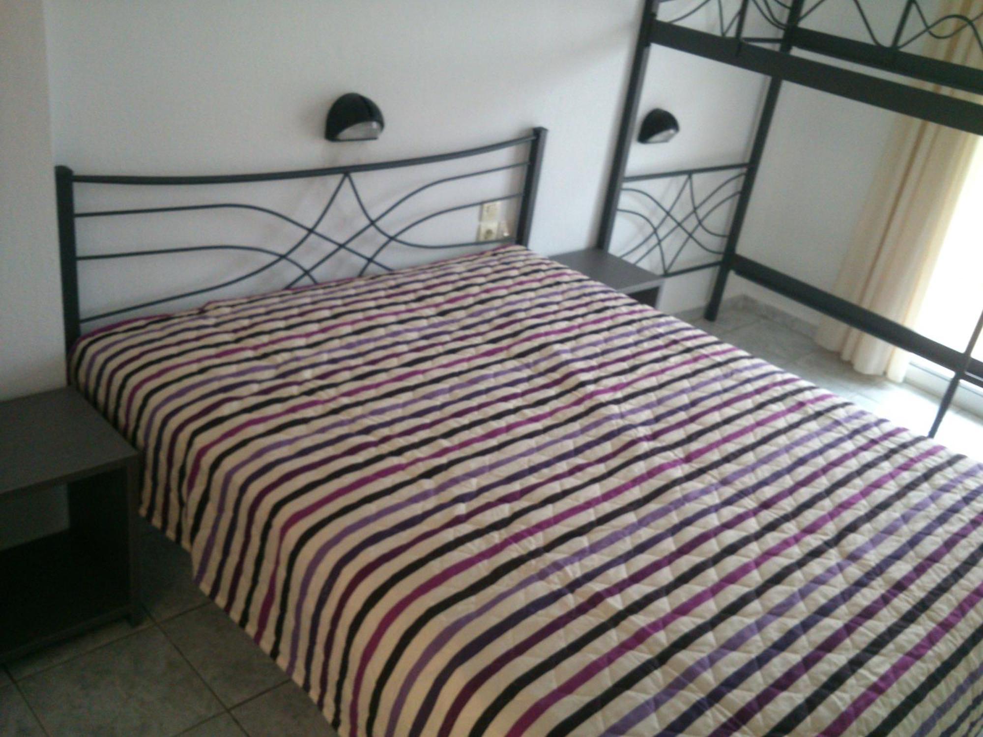 Vicky Rooms Paralia Dionysiou Room photo